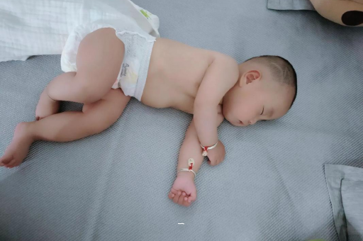单县怀孕肚子撑的难受